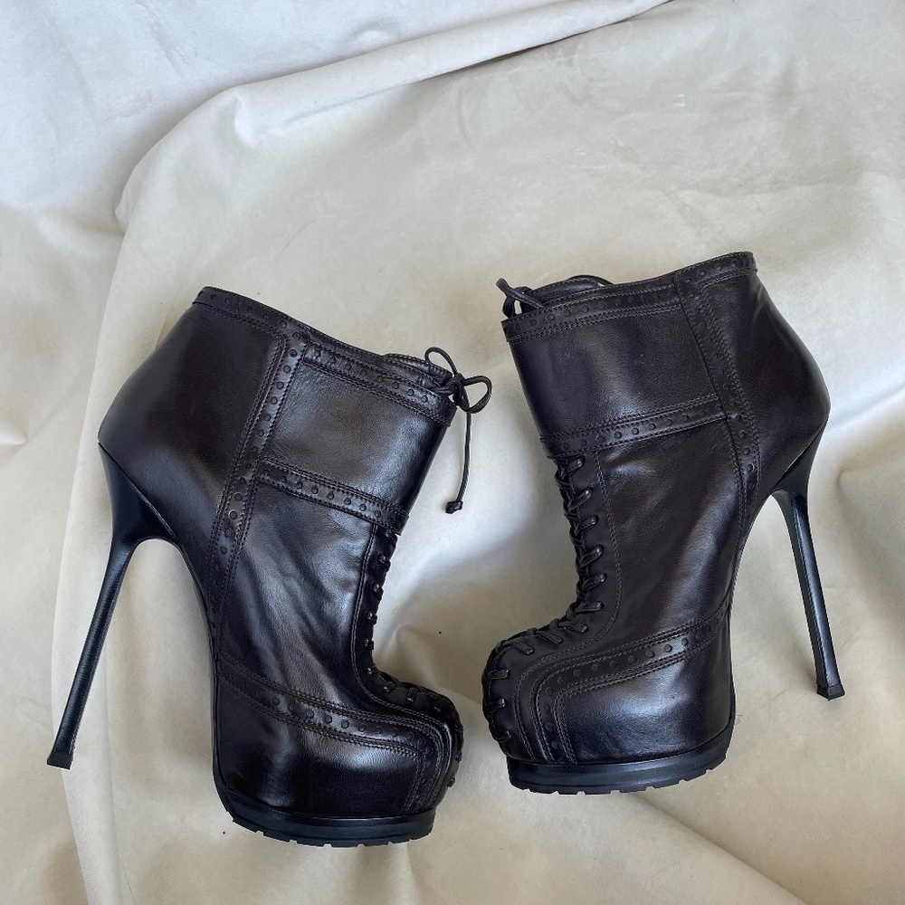 Saint Laurent Nappa Tribtoo 105 Lace Up Booties